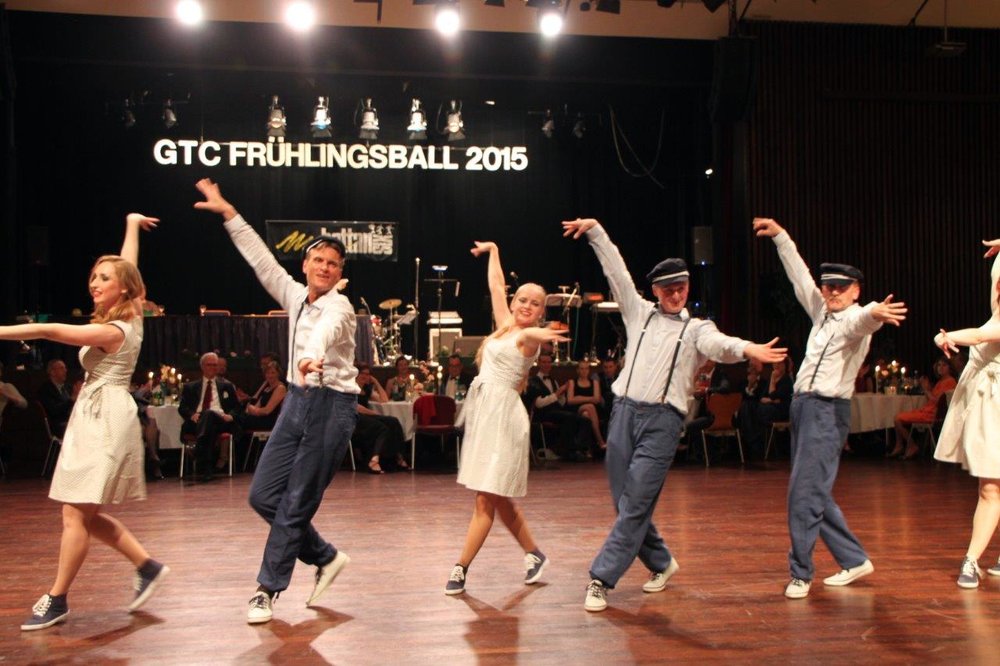 2015 04 25 Ball Euphorica 01